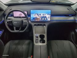 EBRO S800 1.6 TGDI Premium DCT 108 kW (147 CV) - Miniatura 8