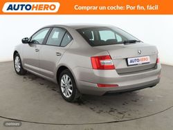 Skoda Octavia 1.6 TDI Ambition - Miniatura 4