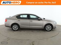 Skoda Octavia 1.6 TDI Ambition - Miniatura 7