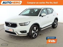 Volvo XC40 2.0 D4 Momentum AWD - Miniatura 1