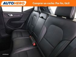 Volvo XC40 2.0 D4 Momentum AWD - Miniatura 15