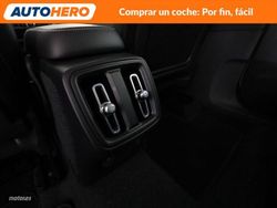 Volvo XC40 2.0 D4 Momentum AWD - Miniatura 31