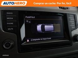 Volkswagen Golf 2.0 TDI Advance BlueMotion Tech - Miniatura 24