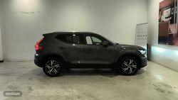 Volvo XC40 XC40 CORE B3 MH GASOLINA - Miniatura 4