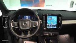 Volvo XC40 XC40 CORE B3 MH GASOLINA - Miniatura 6