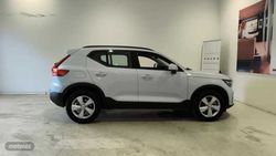 Volvo XC40 XC40 2.0 B3 MHEV ESSENTIAL DCT 163 5P - Miniatura 12