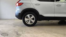 Volvo XC40 XC40 2.0 B3 MHEV ESSENTIAL DCT 163 5P - Miniatura 6