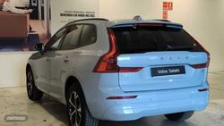 Volvo XC 60 XC60 2.0 B5 P MHEV CORE AUTO 4WD 250 5P - Miniatura 14
