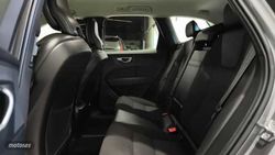Volvo XC 60 XC60 2.0 B4 D MOMENTUM PRO AUTO 197 5P - Miniatura 9