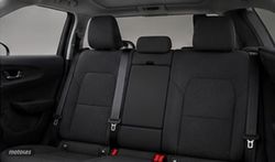 Volvo XC40 XC40 2.0 B3 MHEV ESSENTIAL DCT 163 5P - Miniatura 9