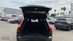 Volvo XC 60 TODOTERRENO 2.0 B4 D MOMENTUM PRO AUTO 4WD 197 5P - Miniatura 14