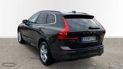 Volvo XC 60 TODOTERRENO 2.0 B4 D MOMENTUM PRO AUTO 4WD 197 5P - Miniatura 2