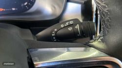 Volvo XC40 todoterreno 2.0 B3 MHEV CORE DCT 163 5P - Miniatura 19