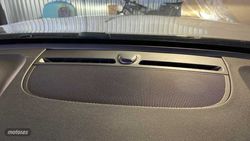 Volvo XC40 todoterreno 2.0 B3 MHEV CORE DCT 163 5P - Miniatura 21