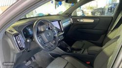 Volvo XC40 todoterreno 2.0 B3 MHEV CORE DCT 163 5P - Miniatura 5