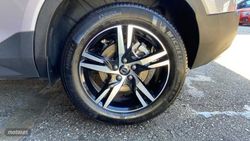 Volvo XC40 todoterreno 2.0 B3 MHEV CORE DCT 163 5P - Miniatura 10
