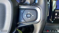 Volvo XC40 todoterreno 2.0 B3 MHEV CORE DCT 163 5P - Miniatura 19