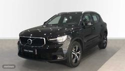 Volvo XC40 Core, B3 Mild hybrid, Gasolina - Miniatura 1