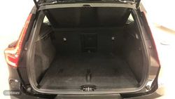 Volvo XC40 Core, B3 Mild hybrid, Gasolina - Miniatura 13