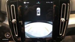 Volvo XC40 Core, B3 Mild hybrid, Gasolina - Miniatura 18