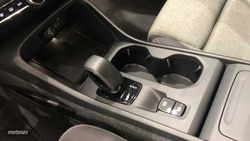 Volvo XC40 Core, B3 Mild hybrid, Gasolina - Miniatura 21