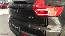 Volvo XC40 Core, B3 Mild hybrid, Gasolina - Miniatura 26