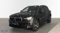 Volvo XC40 Core, B3 Mild hybrid, Gasolina - Miniatura 1