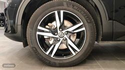Volvo XC40 Core, B3 Mild hybrid, Gasolina - Miniatura 10