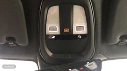 Volvo XC40 Core, B3 Mild hybrid, Gasolina - Miniatura 23