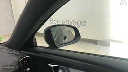 Volvo XC40 Core, B3 Mild hybrid, Gasolina - Miniatura 25