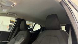 Volvo XC40 XC40 Essential, T2 manual, Gasolina - Miniatura 30