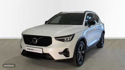 Volvo XC40 XC40 Plus, B3 Mild hybrid, Gasolina, Dark - Miniatura 1