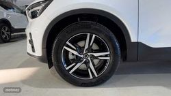 Volvo XC40 XC40 Plus, B3 Mild hybrid, Gasolina, Dark - Miniatura 10