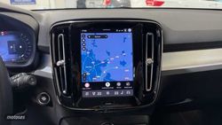 Volvo XC40 XC40 Plus, B3 Mild hybrid, Gasolina, Dark - Miniatura 17