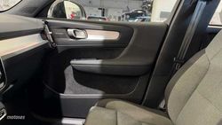 Volvo XC40 XC40 Plus, B3 Mild hybrid, Gasolina, Dark - Miniatura 28