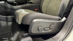 Volvo XC40 XC40 Plus, B3 Mild hybrid, Gasolina, Dark - Miniatura 29