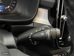 Volvo XC40 XC40 Plus, B3 Mild hybrid, Gasolina, Dark - Miniatura 14