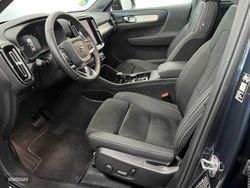 Volvo XC40 XC40 Plus, B3 Mild hybrid, Gasolina, Dark - Miniatura 3
