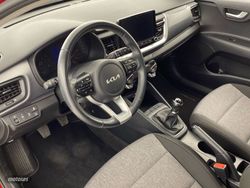 Kia Stonic 1.2 DPi Concept 62 kW (84 CV) - Miniatura 7