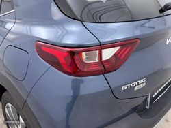 Kia Stonic 1.0 T-GDi MHEV Style Edition 74 kW (100 CV) - Miniatura 22