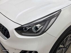 Kia Niro 1.6 GDi HEV Emotion 104 kW (141 CV) - Miniatura 21