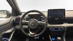Toyota Yaris 1.5 VVT-I HYBRID GR SPORT 5P - Miniatura 13