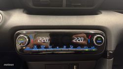Toyota Yaris 1.5 VVT-I HYBRID GR SPORT 5P - Miniatura 18