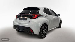 Toyota Yaris 1.5 VVT-I HYBRID GR SPORT 5P - Miniatura 7