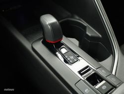 Toyota C-HR 2.0 HEV PREMIERE EDITION GR SPORT CVT 5P - Miniatura 10