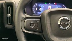 Volvo XC40 Essential, B3 Mild hybrid, Gasolina - Miniatura 16