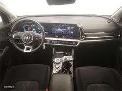 Kia Sportage 1.6 T-GDi HEV Drive 4X2 (Pack Design) - Miniatura 8