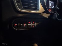 Kia XCeed 1.0 MHEV Drive 115CV - Miniatura 18