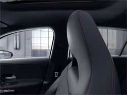 Mercedes Clase A 200 d - Miniatura 11