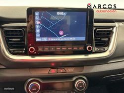 Kia Stonic 1.0 T-GDi MHEV 100CV Drive - Miniatura 30